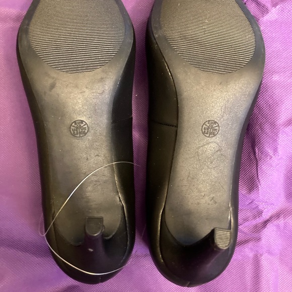 ESMARA BY HEIDI KLUM BLACK LEATHER HEELS / SZ 8.5. NWT. IOB - Picture 7 of 9